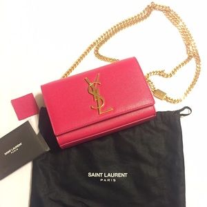 BEAUTIFUL Leather Fuchsia Saint Laurent Mini Purse