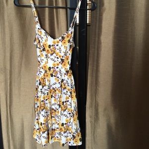 Super cute & comfy floral dress