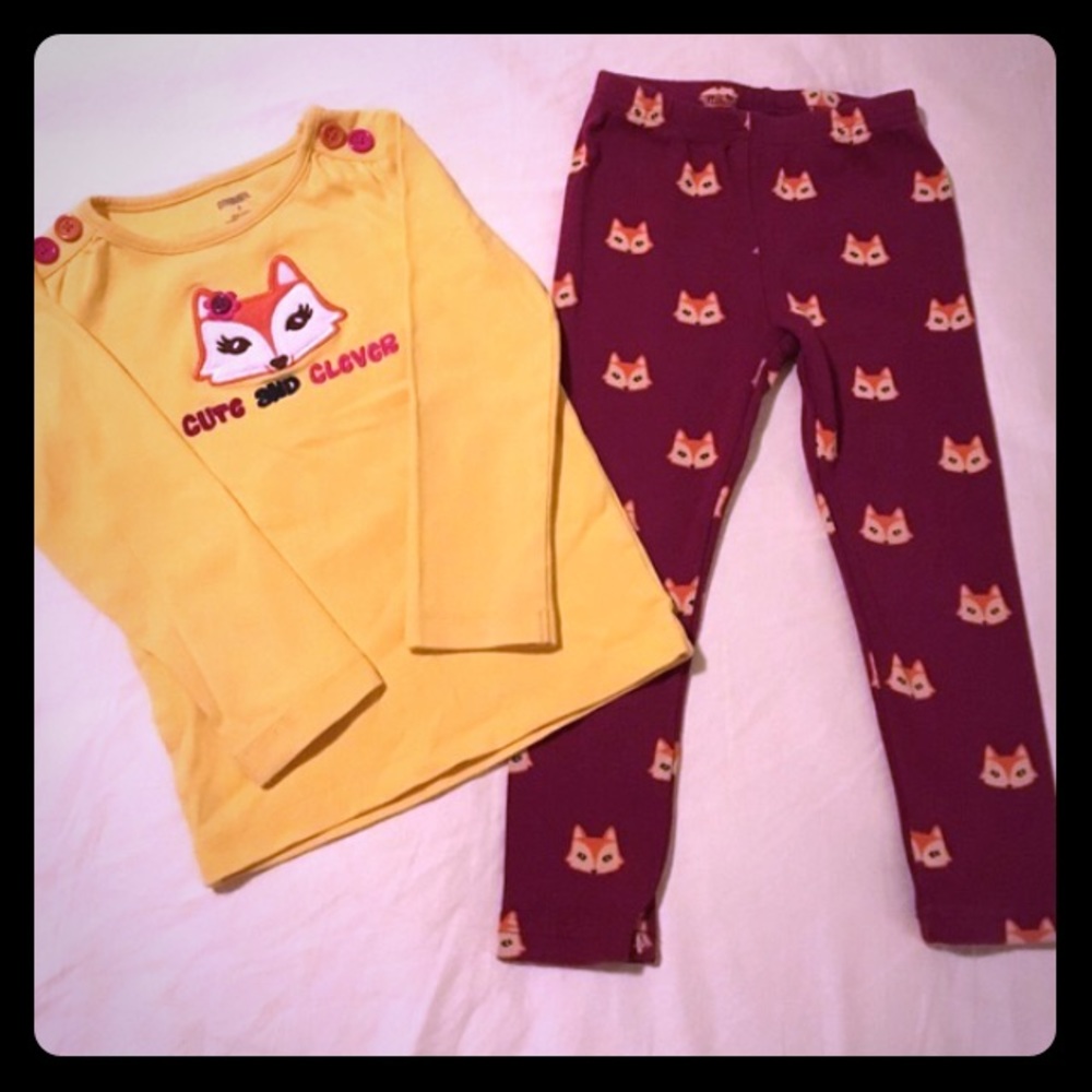 ✨Price✨ Gymboree shirt and leggings bundle