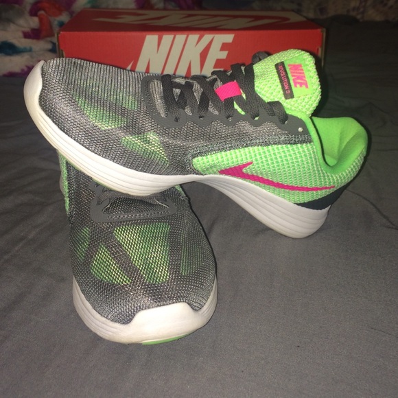 Nike shoes