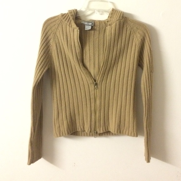 Ribbed sweater