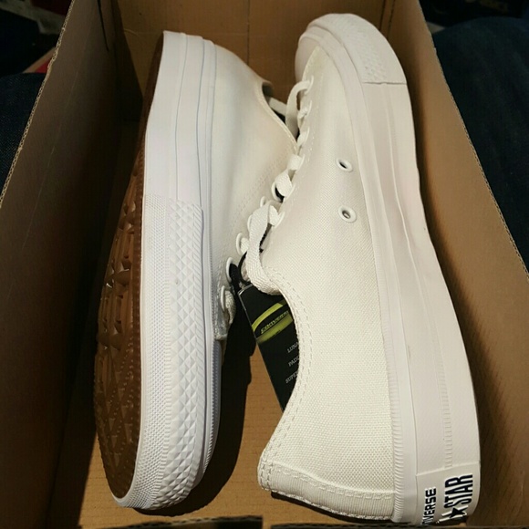 🆕 Converse Chuck Taylor All Star II Lo Sneaker - Picture 2 of 3