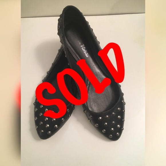Shoes - 🚫SOLD🚫Pour La Victoire•Black•Pointy Shoes