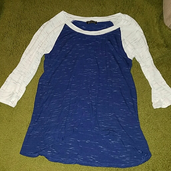 Papermoon 3/4 sleeve raglan size xs