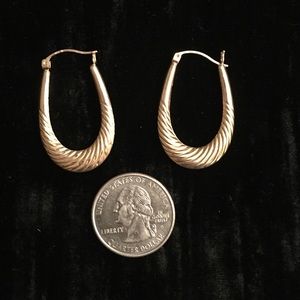 Gold 14kt drop hoops