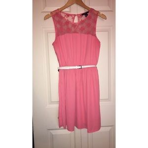 Forever 21 lace dress