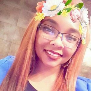 Meet your Posher, Luz