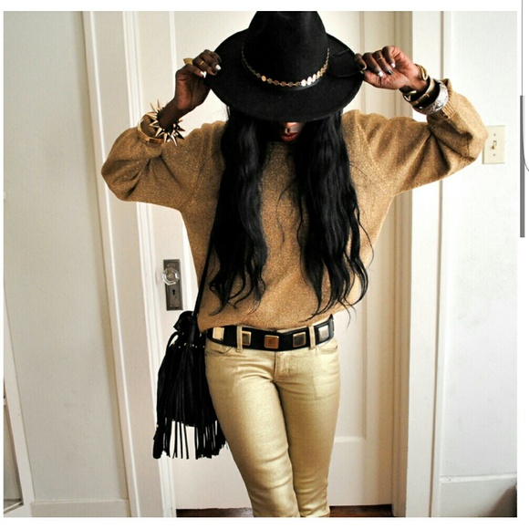 Bullhead Gold Denim Jeans - Picture 2 of 4