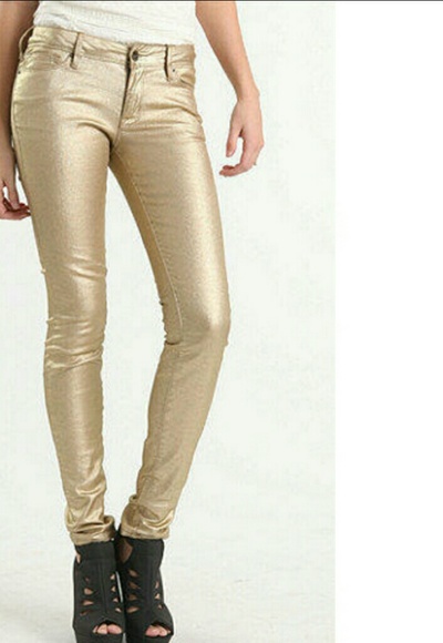 Bullhead Gold Denim Jeans - Picture 4 of 4