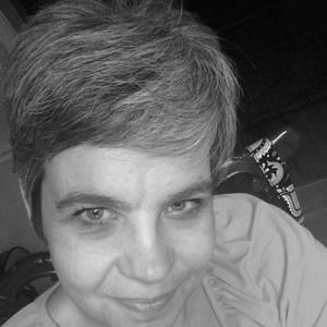 Meet your Posher, Leigh