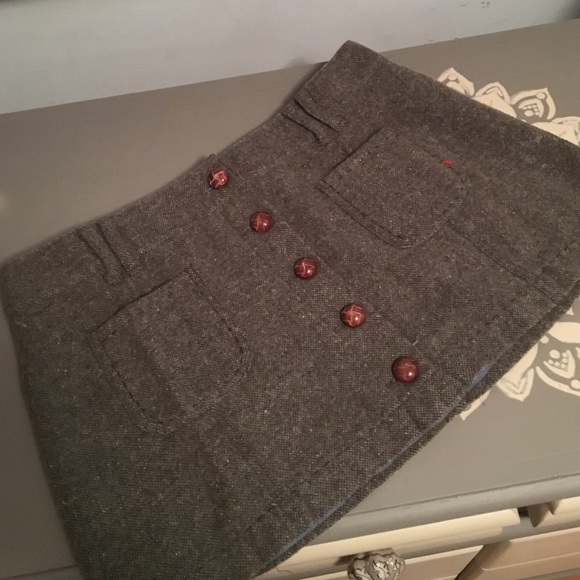 ⭐️American Eagle Tweed Mini Skirt⭐️
