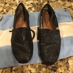 TOMS Shoes