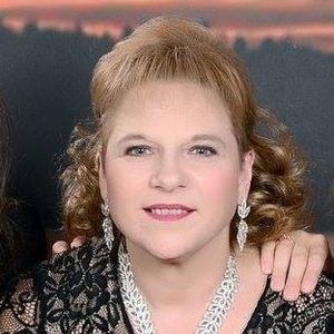 Meet your Posher, Sandy