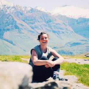 Meet your Posher, Emma
