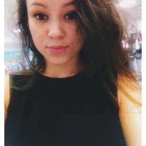 Meet your Posher, Celyssa