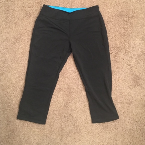 Black and Teal Workout Leggings