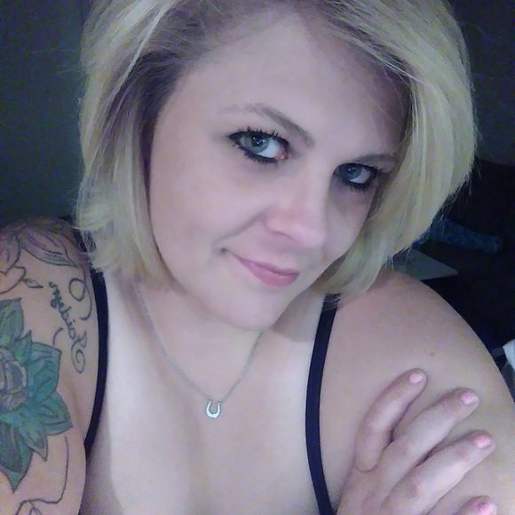 Meet your Posher, Breanna