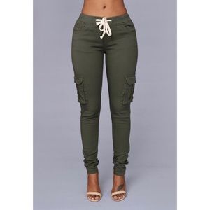 Fashion Nova Cargo pants