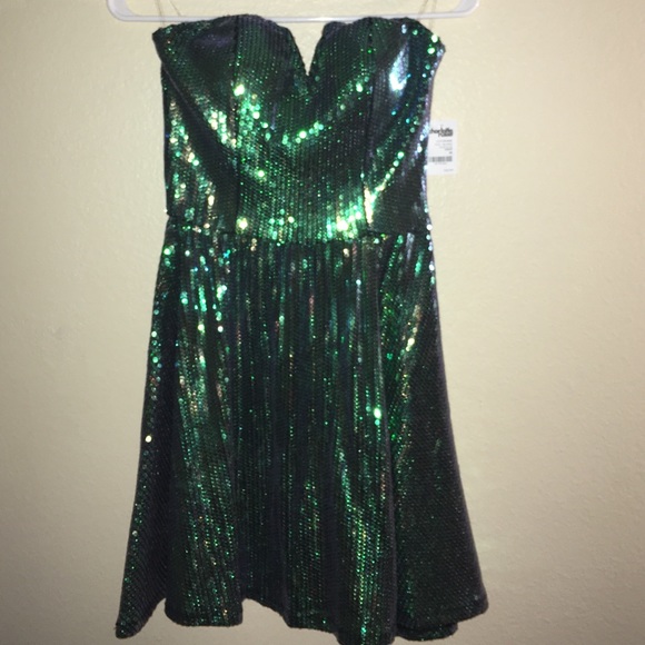 Green sequined party dress