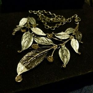 Metal leaf necklace