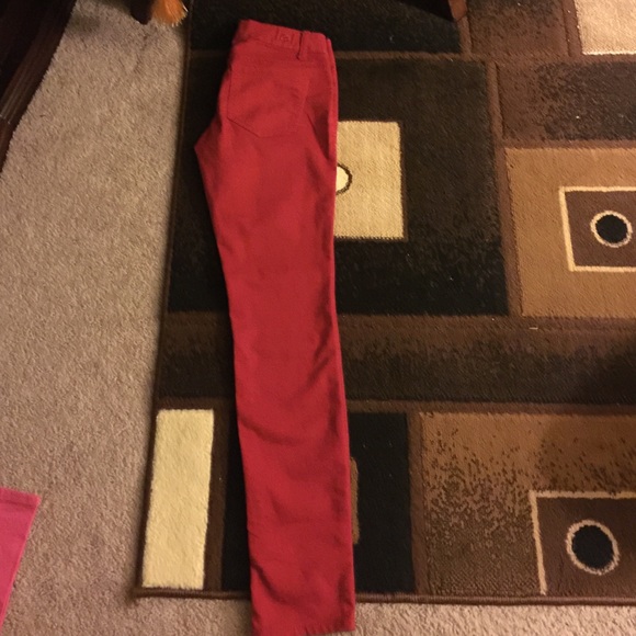 Low rise skinny jeans