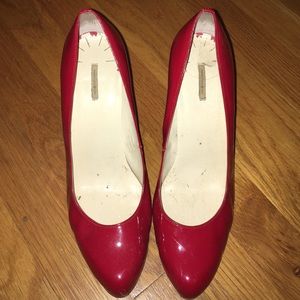 EUC Max Studio Red (Hot) Patent Leather Heels 👠