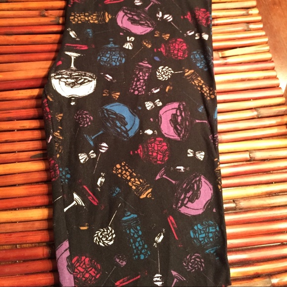 NWT OS Lularoe leggings