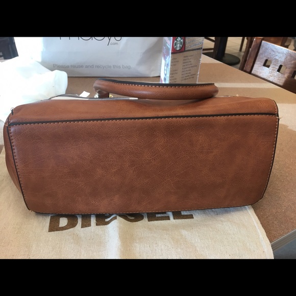 Bag - Picture 2 of 4