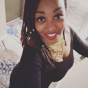 Meet your Posher, Marie