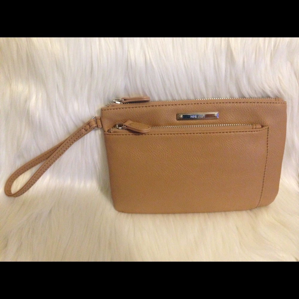 🌹NINE WEST - DK CAMEL COLOR - HANDBAG/WRISTLET