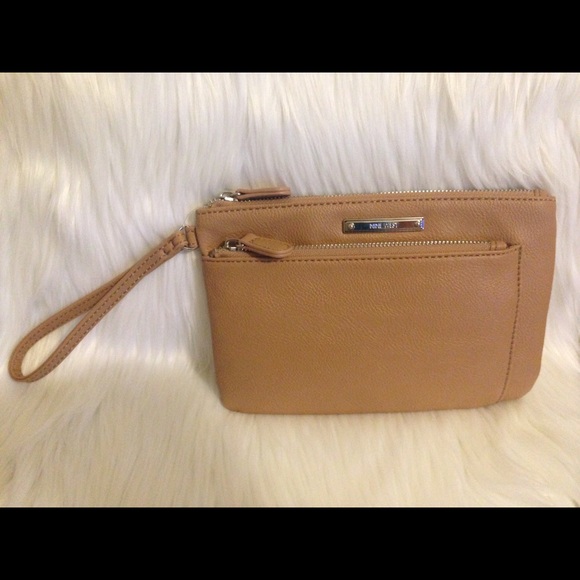 🌹NINE WEST - DK CAMEL COLOR - HANDBAG/WRISTLET - Picture 1 of 3