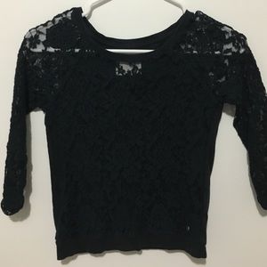 navy lace front 3/4" sleeve top