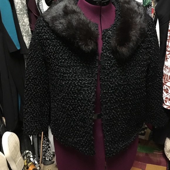 Classic short jacket