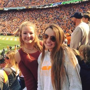 Meet your Posher, Lynnly