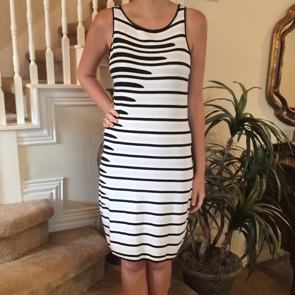 Catherine Malandrino Dresses & Skirts - Catherine Malandrino Nellie Knit dress