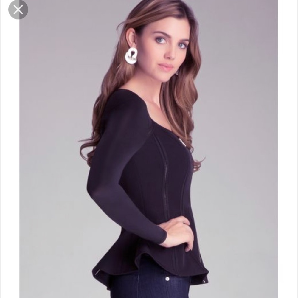 🔴SOLD🔴 Bebe brand new peplum trim fit top - Picture 2 of 4