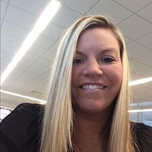 Meet your Posher, Traci