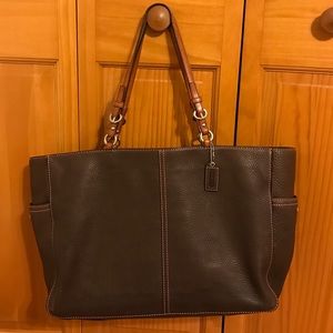 Large Coach Purse, Barely used.