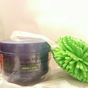 PRICE DROP⬇Hempz Triple Moisture Herbal Body Scrub
