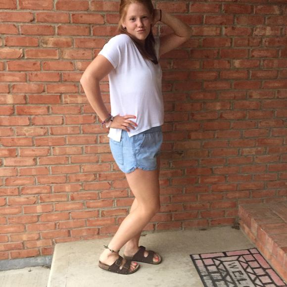 Meet your Posher, Katelyn