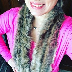 Meet your Posher, Joelle