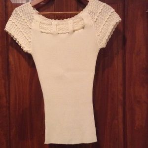 Cache short sleeve off white shirt