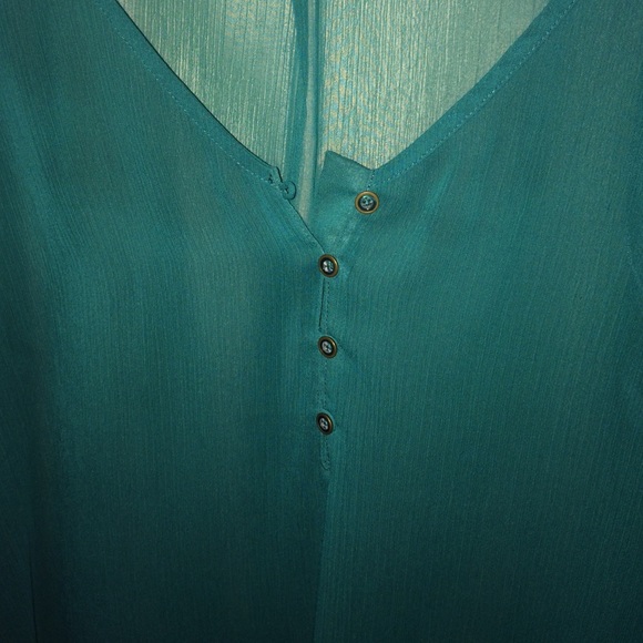 Sheer blouse - Picture 2 of 3