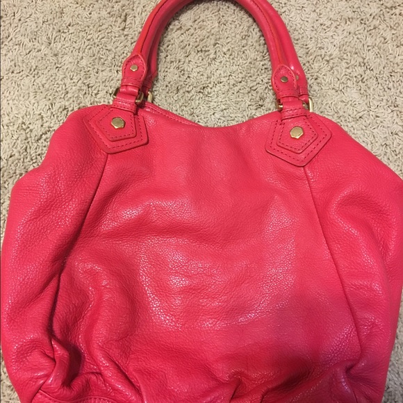 MARC BY MARC JACOBS CLASSIC Q FRANCESCA RED BAG - Picture 2 of 4