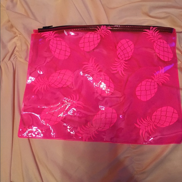Cute Pineapple Bag NWOT