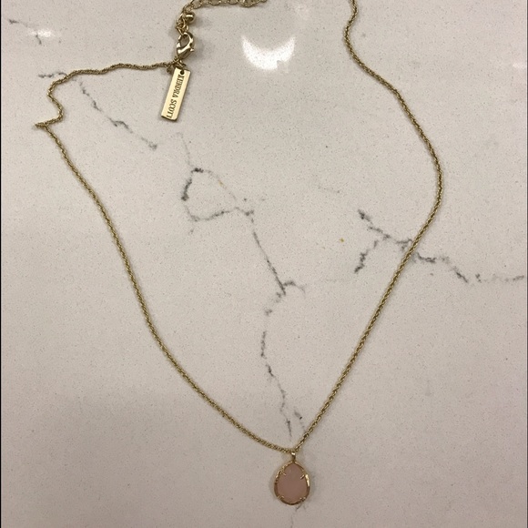 Kendra Scott Necklace