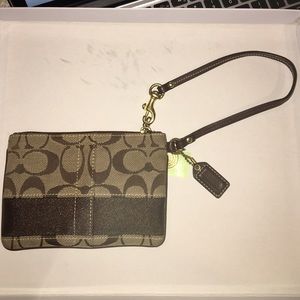 COACH classic wristlet