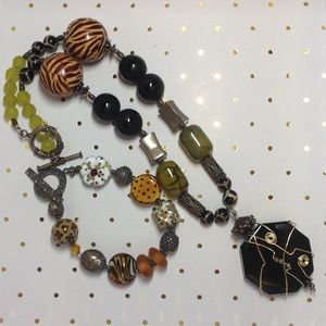 Funky necklace and bracelet set