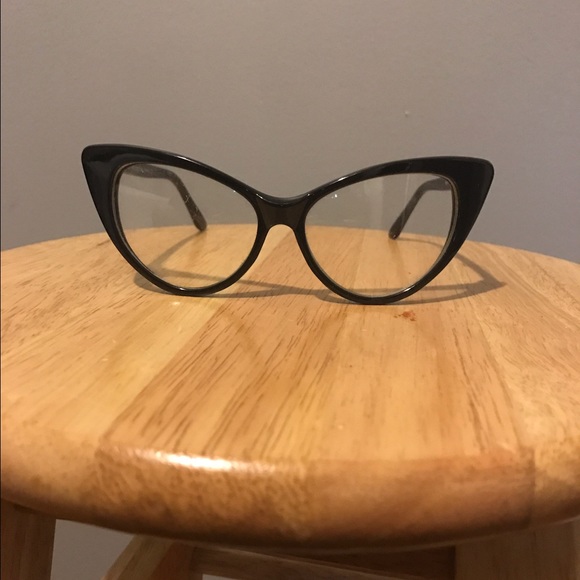 Cat-Eye Glasses