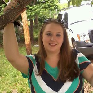 Meet your Posher, Roxanna